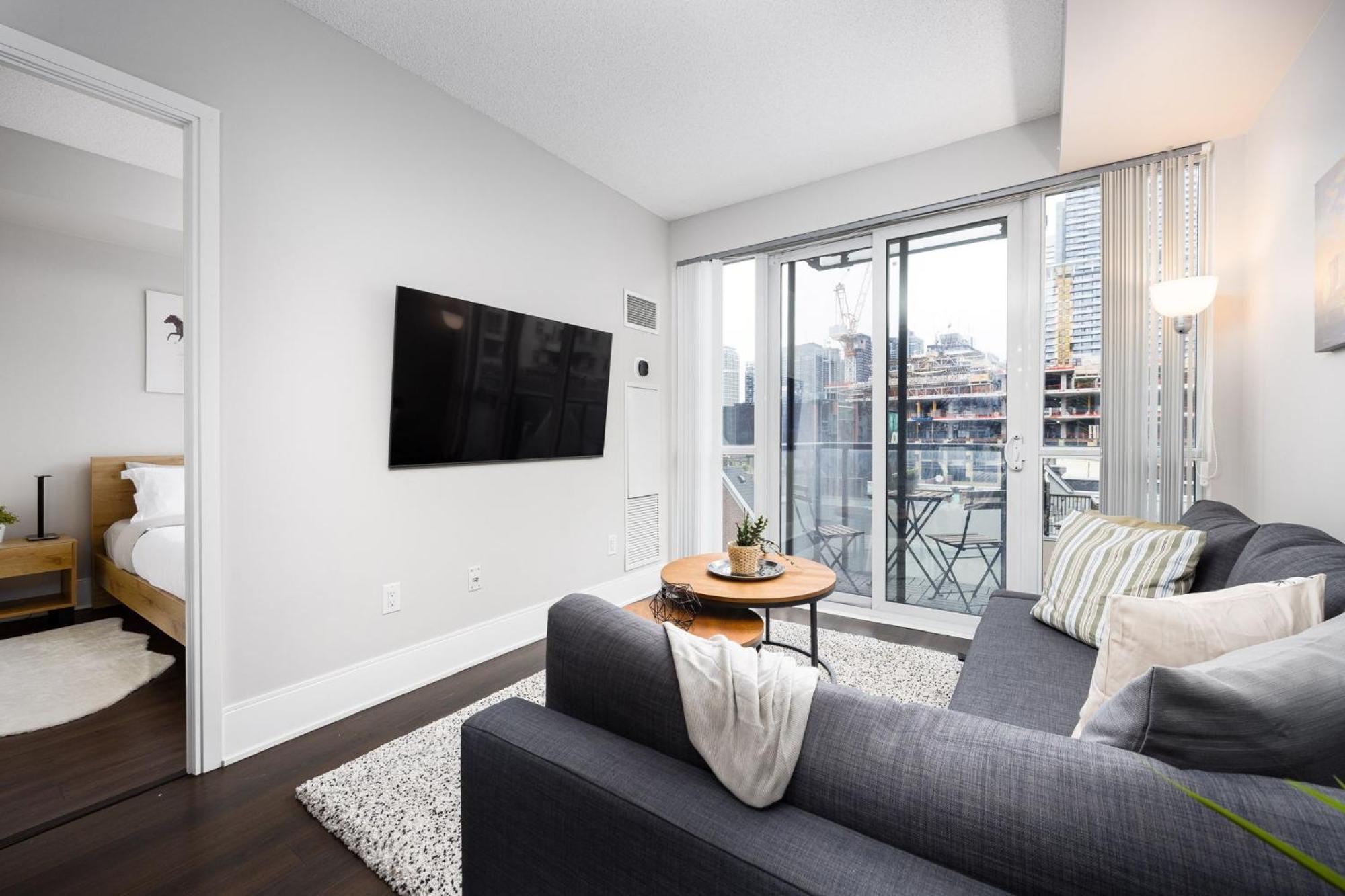 Dwtn Condo Near Cn Tower! W/ Free Parking Toronto Zewnętrze zdjęcie